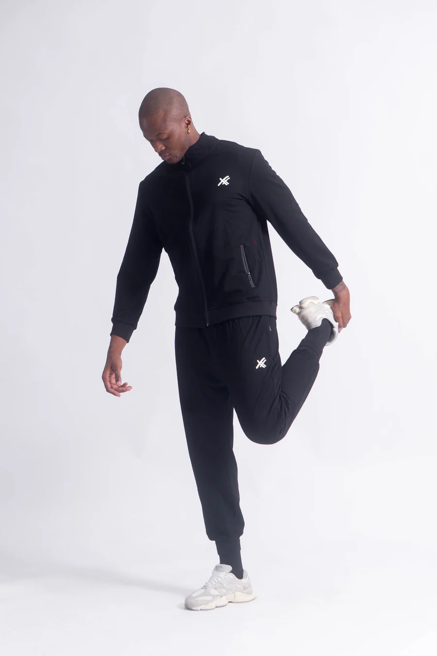 Complete set track suit